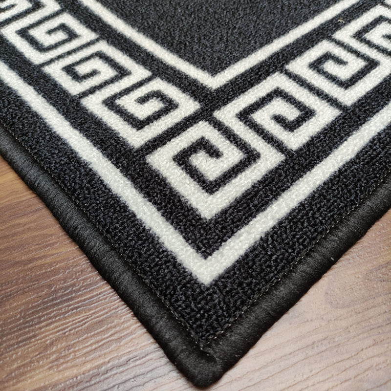 Greek Single Line Rug- Black and White